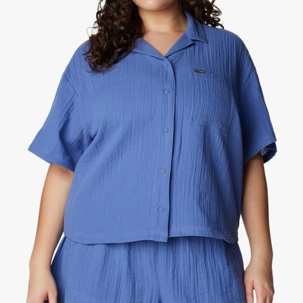 COLUMBIA Women’s Holly Hideaway Breezy Top Short Sleeve Button Up Eve size Large
